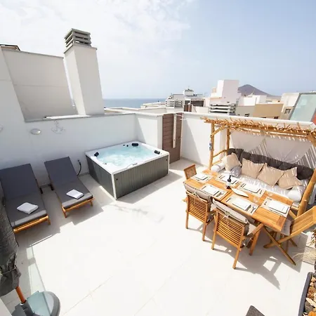Medano4you Tina's Jacuzzi Terrace Playa Chica * Эль-Медано